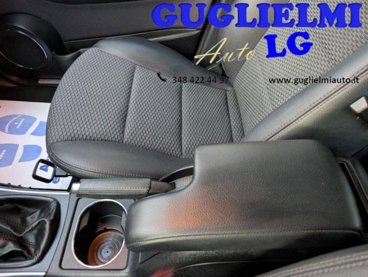 Mercedes-Benz Classe A 160 BlueEFFICIENCY Avantgarde (16)