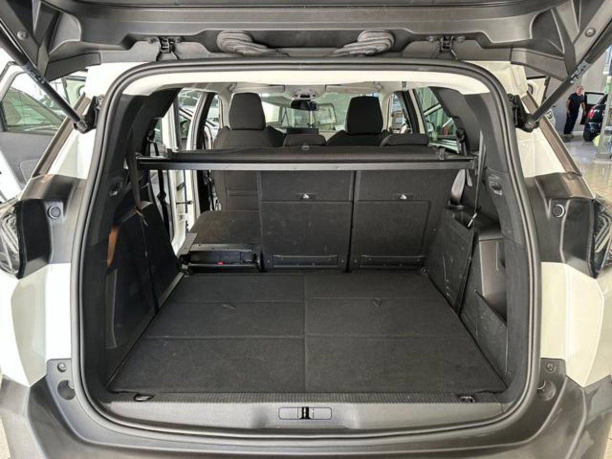Peugeot 5008 BlueHDi 130 S&S EAT8 Active Business (15)