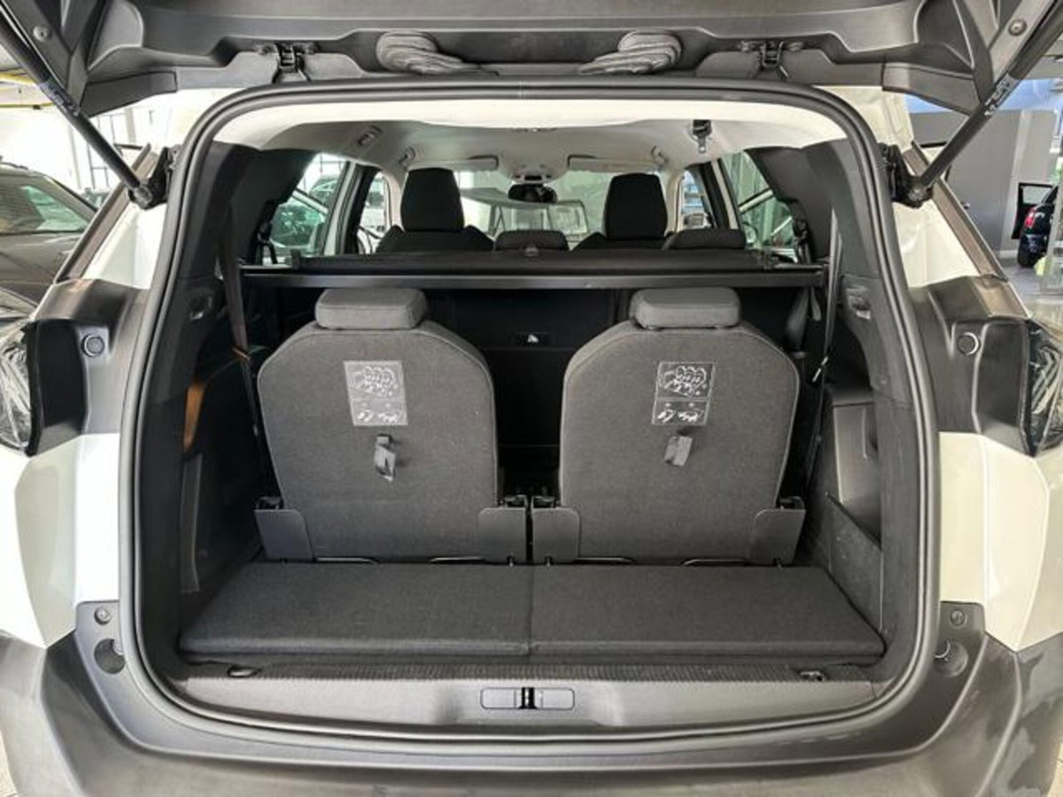 Peugeot 5008 BlueHDi 130 S&S EAT8 Active Business (16)