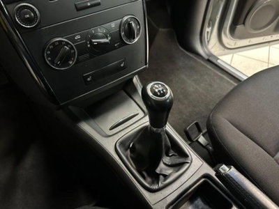 Mercedes-Benz Classe A 150 Classic (12)