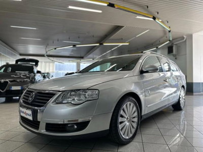 Volkswagen Passat Variant 2.0 16V TDI 4mot. Highline (2)