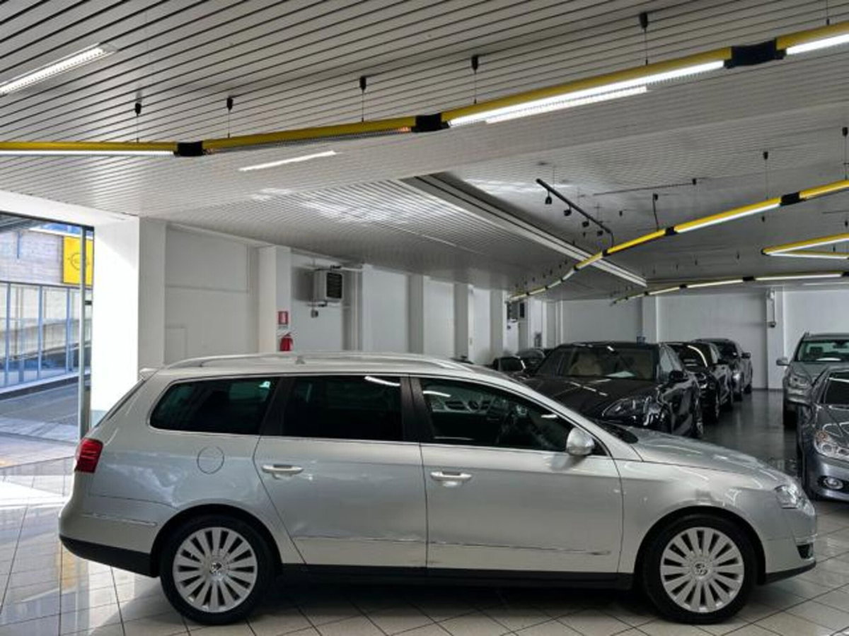 Volkswagen Passat Variant 2.0 16V TDI 4mot. Highline (5)