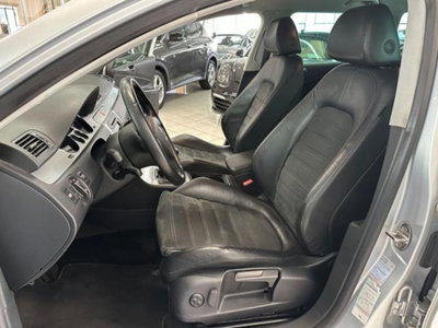 Volkswagen Passat Variant 2.0 16V TDI 4mot. Highline (9)
