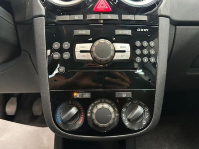Opel Corsa 1.2 85CV 5 porte GPL-TECH Edition (13)