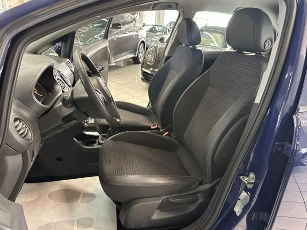 Opel Corsa 1.2 85CV 5 porte GPL-TECH Edition (9)