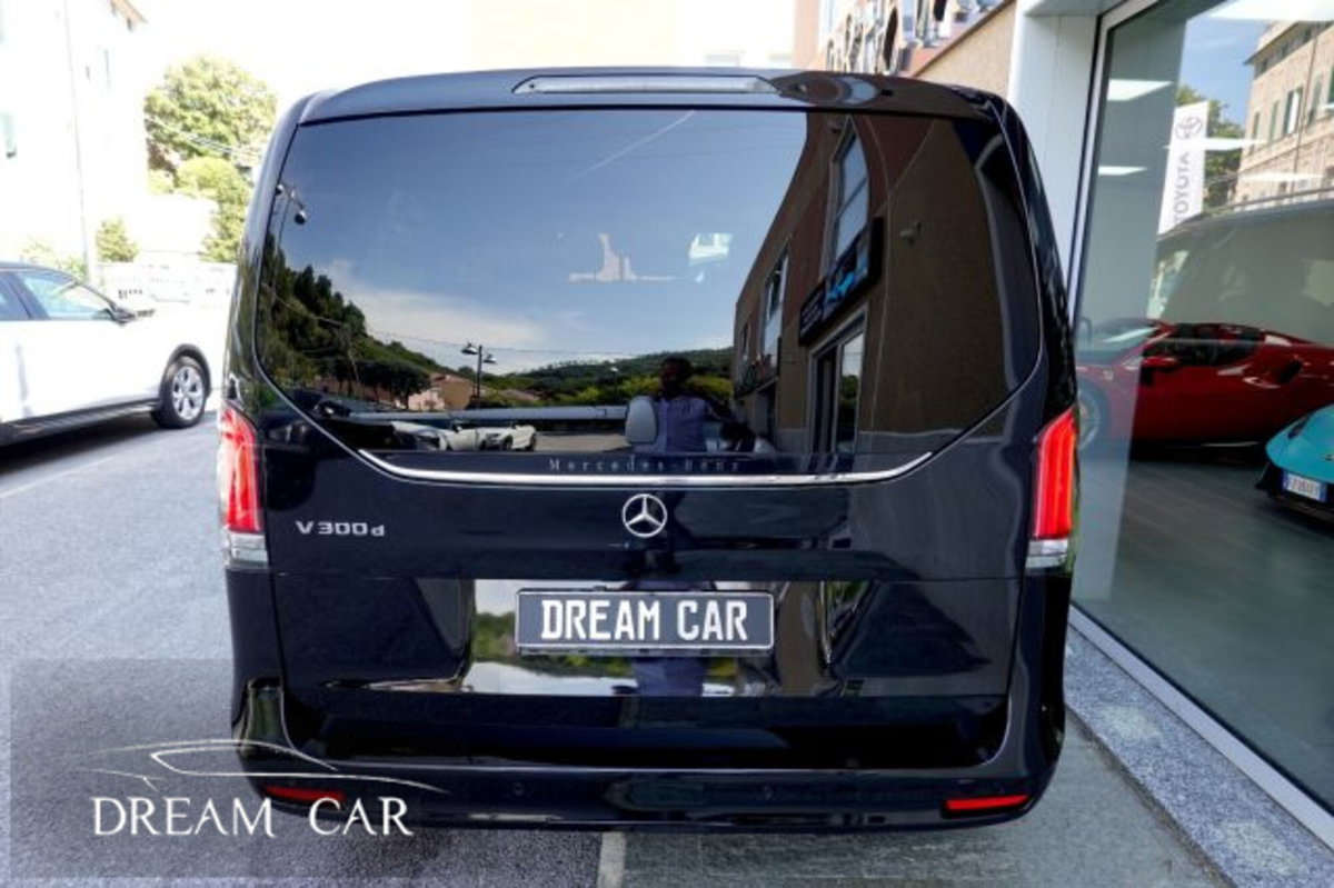 Mercedes-Benz Classe V Long 300 d Exclusive 4matic auto (4)