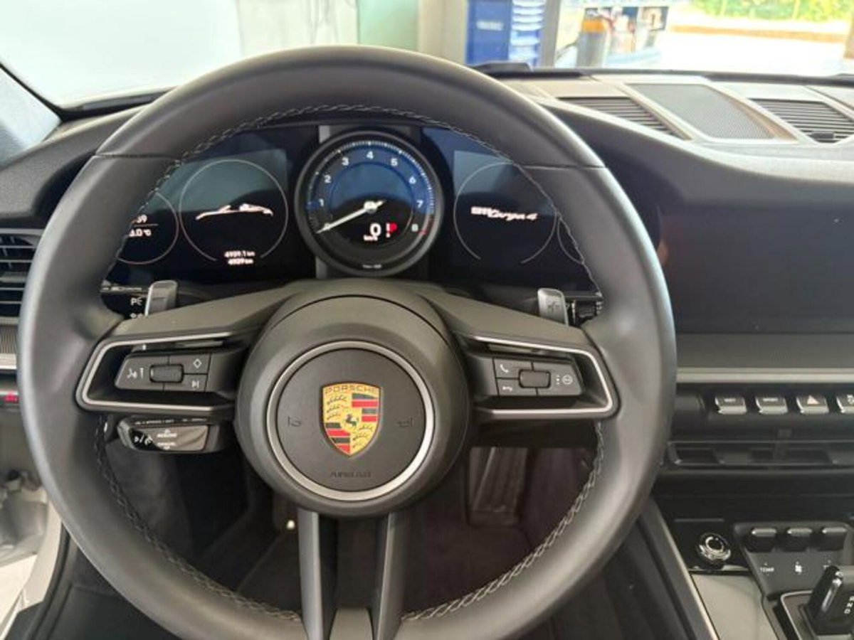 Porsche 911 Cabrio Targa 3.0 4 auto (12)