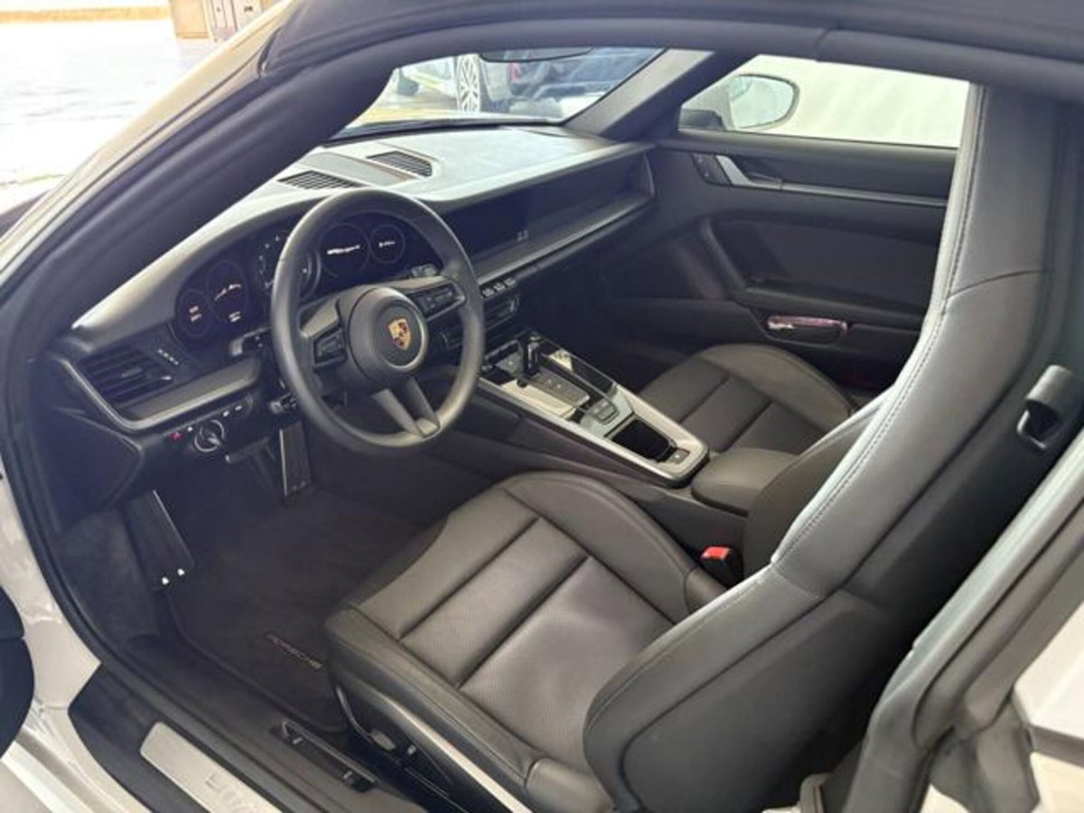 Porsche 911 Cabrio Targa 3.0 4 auto (7)