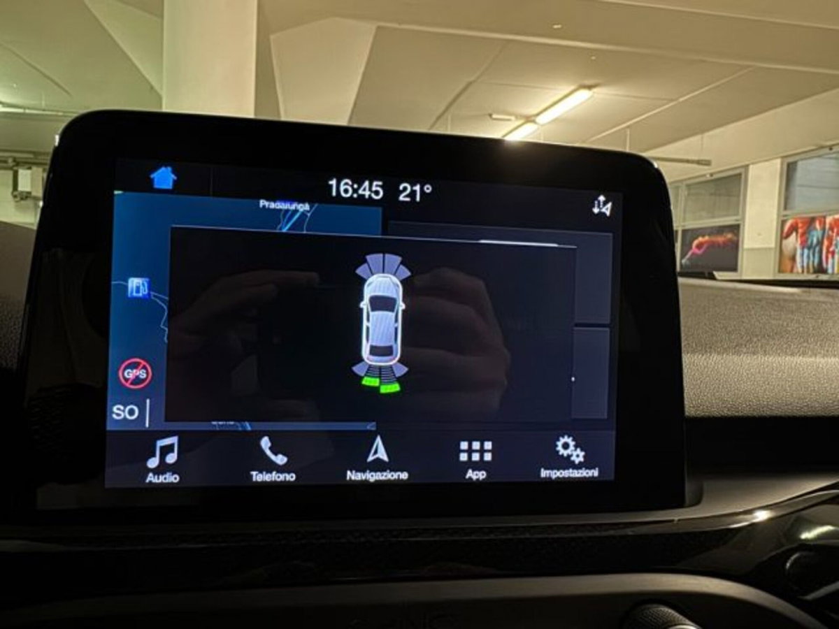 Ford Focus Station Wagon 1.0 EcoBoost 125 CV automatico SW ST-Line (16)