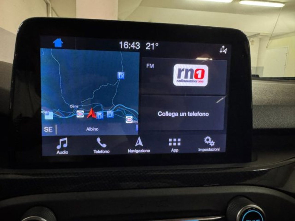 Ford Focus Station Wagon 1.0 EcoBoost 125 CV automatico SW ST-Line (17)
