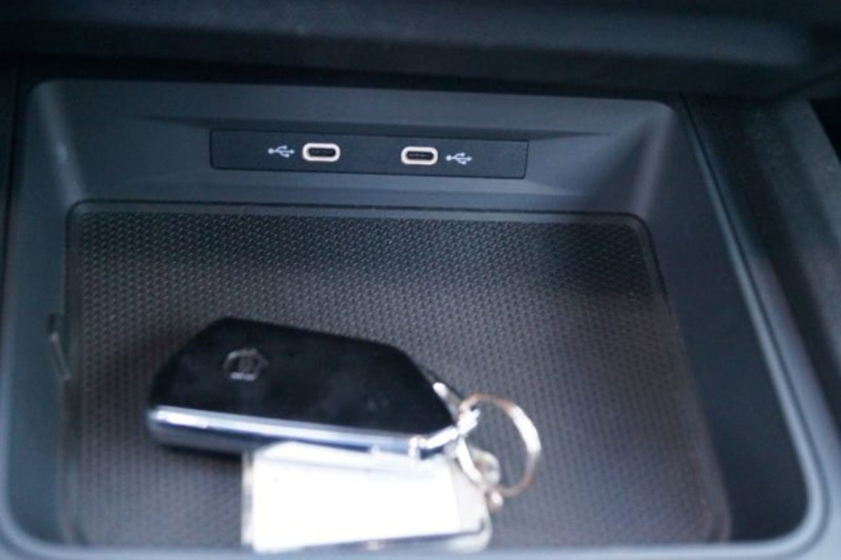 SEAT Leon ST Sportstourer 2.0 tdi Style 150cv dsg (12)