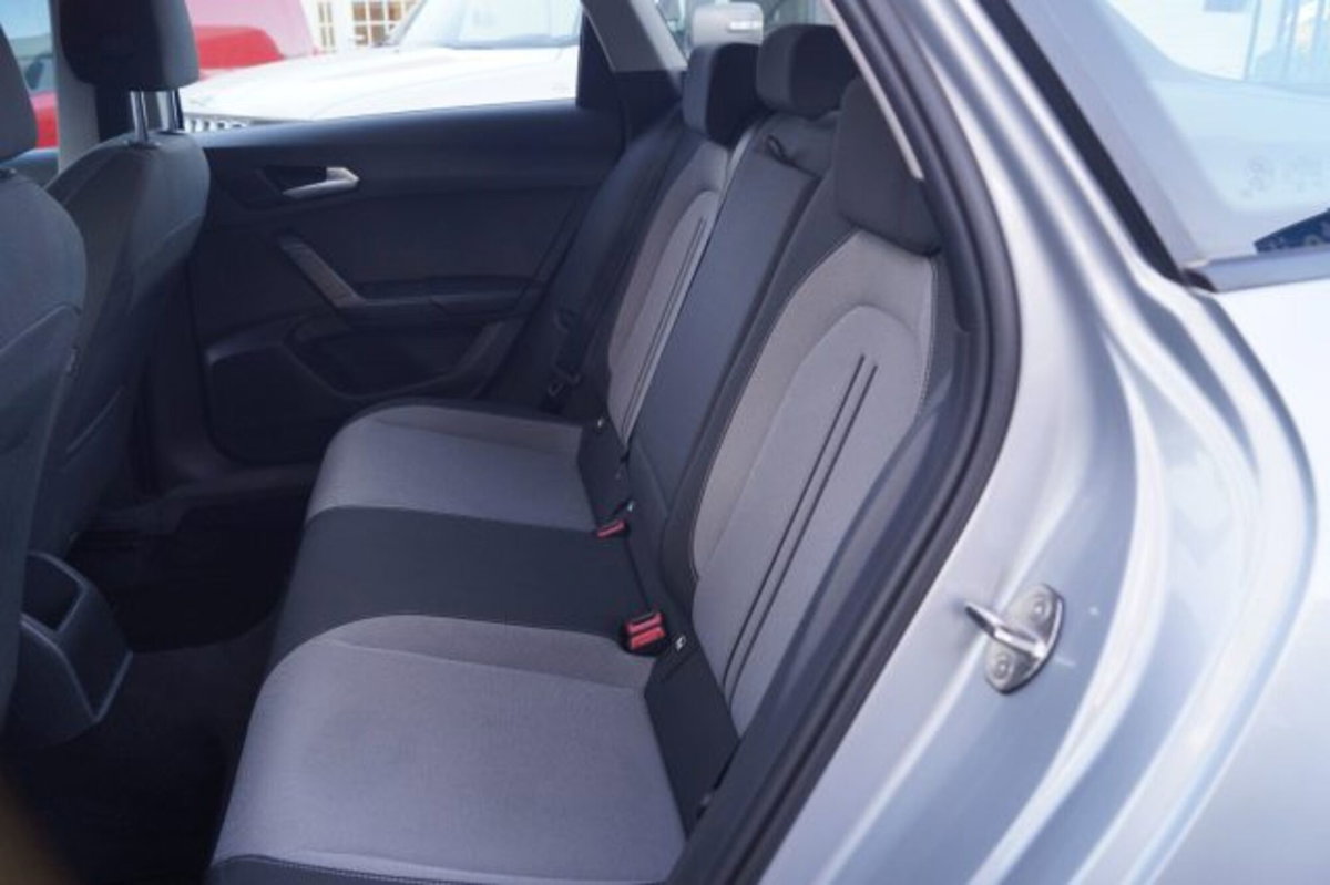 SEAT Leon ST Sportstourer 2.0 tdi Style 150cv dsg (18)