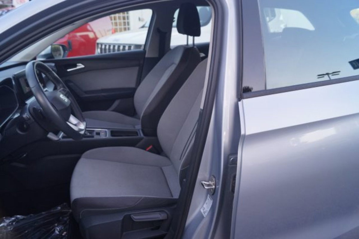 SEAT Leon ST Sportstourer 2.0 tdi Style 150cv dsg (8)