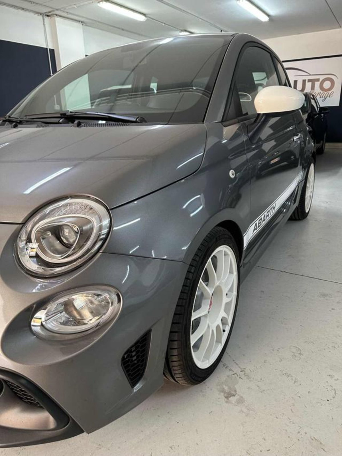 Abarth 595 595 1.4 Turbo T-Jet 165 CV Turismo (14)