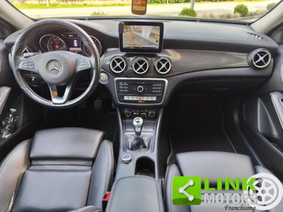Mercedes-Benz GLA SUV 180 Premium (5)