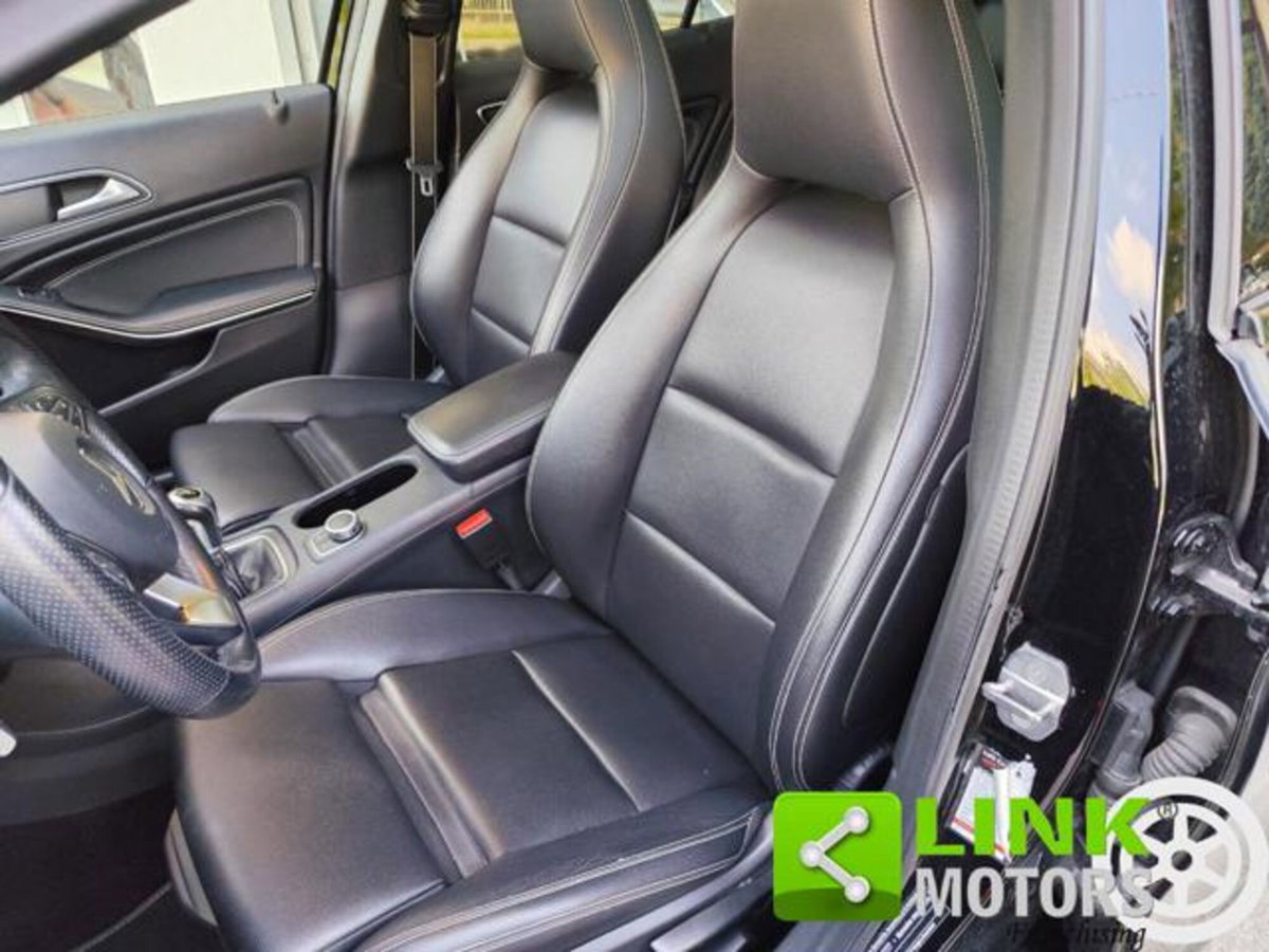 Mercedes-Benz GLA SUV 180 Premium (6)