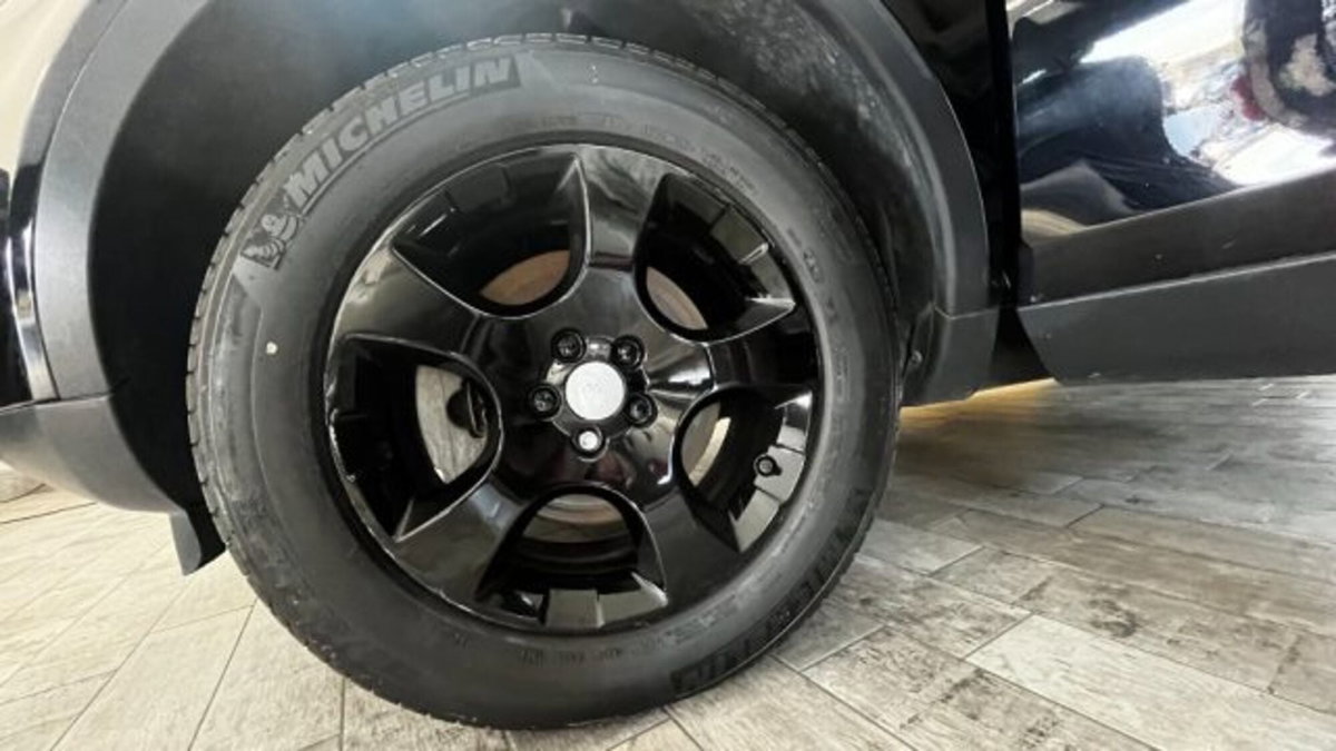 Land Rover Discovery Sport 2.0 eD4 150 CV 2WD (9)