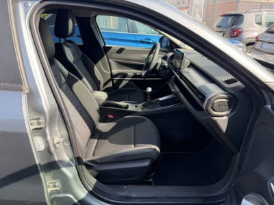 Jeep Avenger 1.2 turbo Summit fwd 100cv (10)