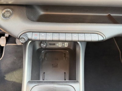 Jeep Avenger 1.2 turbo Summit fwd 100cv (15)