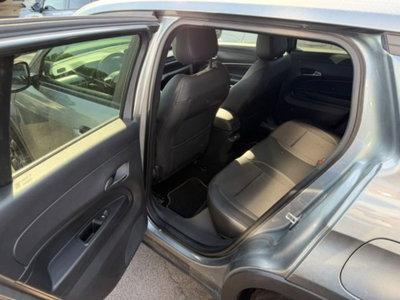 Jeep Avenger 1.2 turbo Summit fwd 100cv (17)