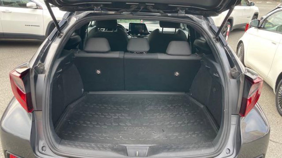 Toyota Toyota C-HR 2.0 Hybrid E-CVT Trend (9)
