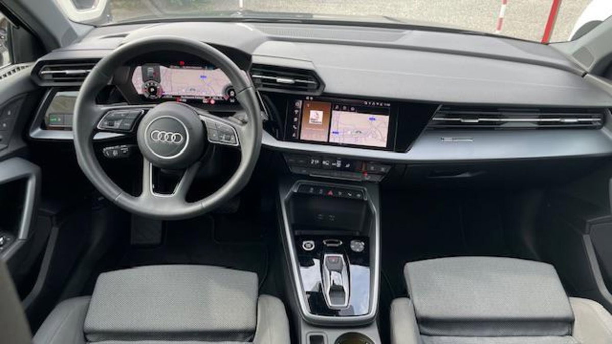 Audi A3 Sportback 35 TFSI S tronic Business Advanced (7)