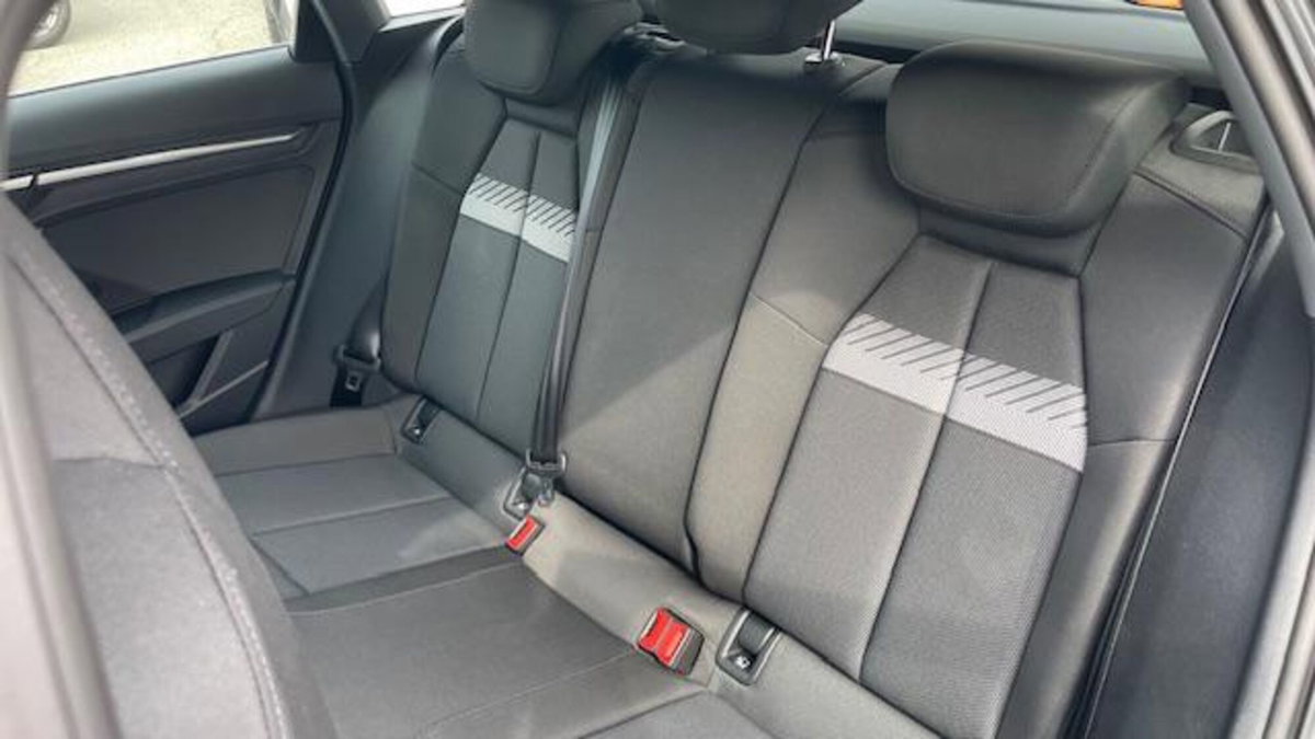 Audi A3 Sportback 35 TFSI S tronic Business Advanced (8)