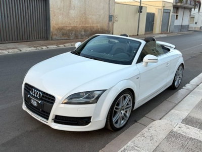 Audi TT Cabrio 1.8 TFSI (8)