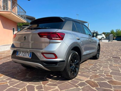 Volkswagen T-Roc 2.0 tdi Style 115cv (3)