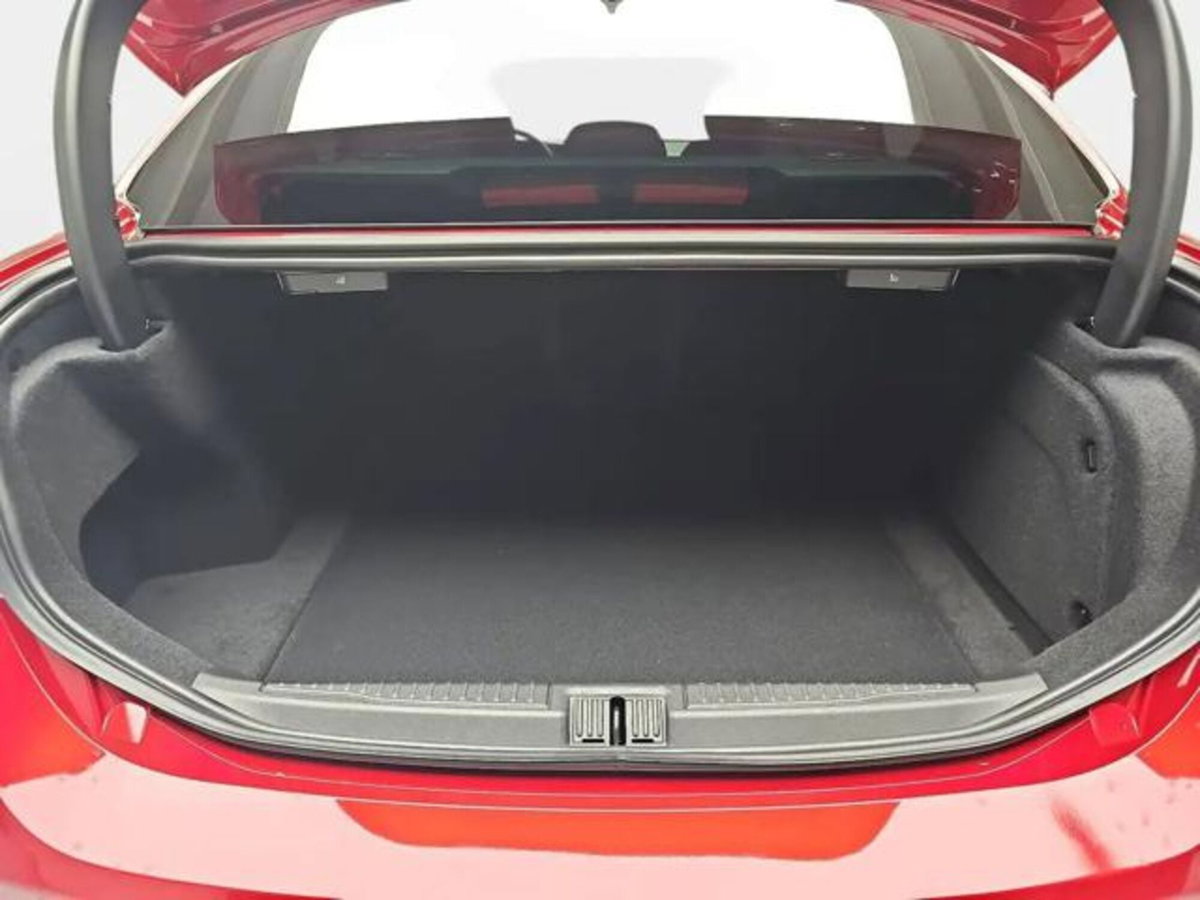 Alfa Romeo Giulia 2.9 T V6 AT8 Quadrifoglio (13)