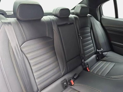 Alfa Romeo Giulia 2.9 T V6 AT8 Quadrifoglio (18)