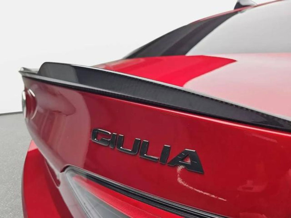 Alfa Romeo Giulia 2.9 T V6 AT8 Quadrifoglio (20)