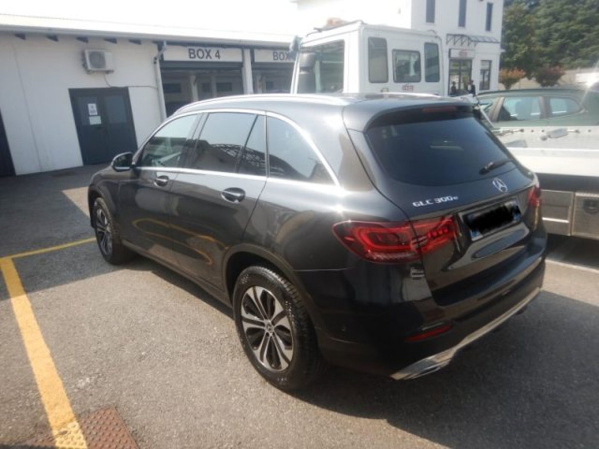 Mercedes-Benz GLC SUV 300 e 4Matic Plug-in hybrid Business Extra (3)