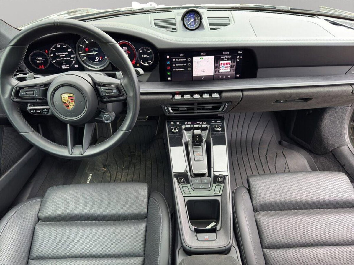 Porsche 911 Coupé Coupe 3.0 Carrera 4 GTS (14)
