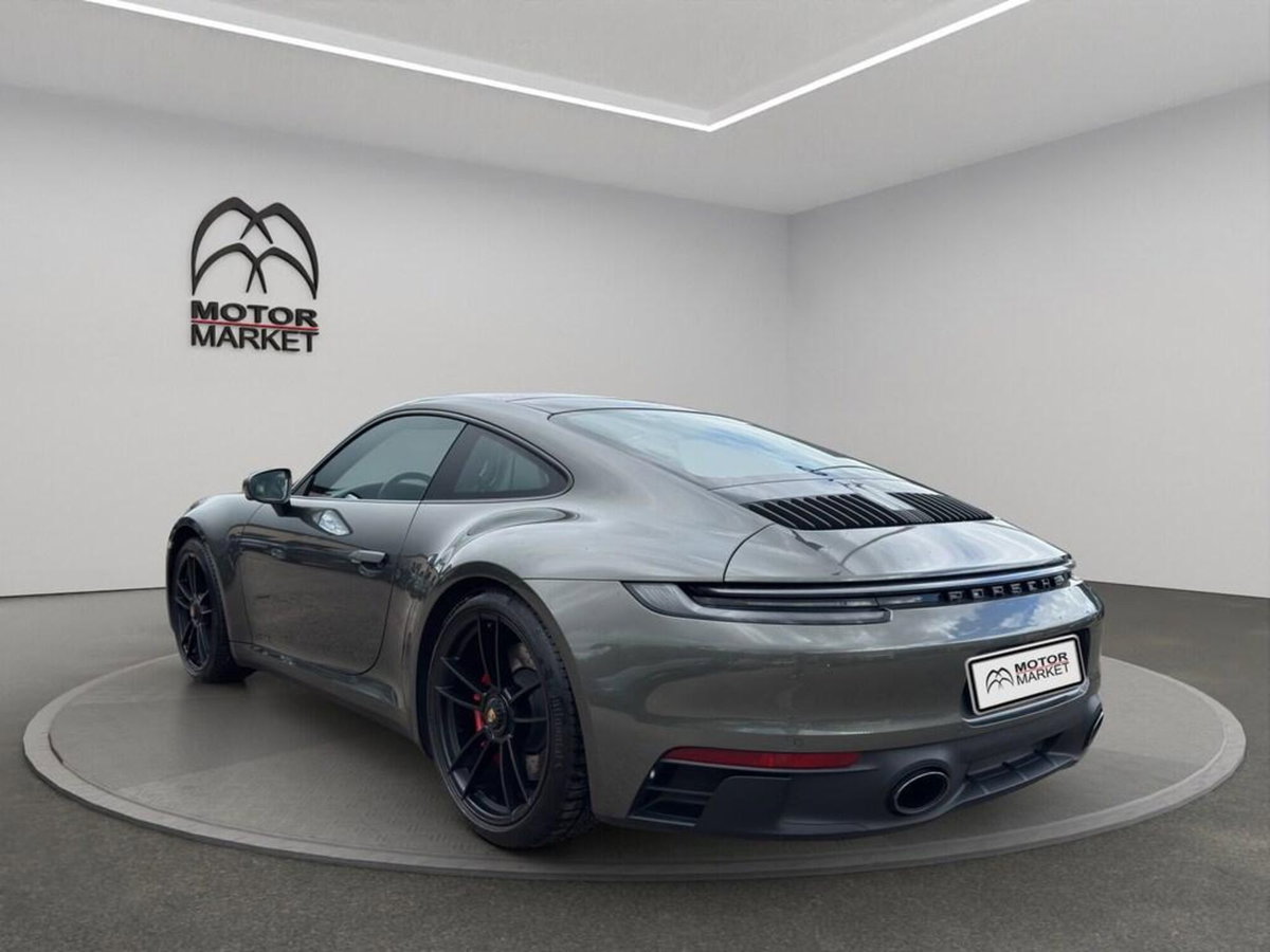Porsche 911 Coupé Coupe 3.0 Carrera 4 GTS (8)