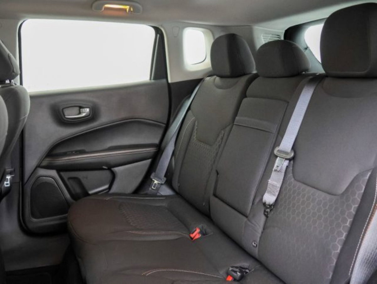 Jeep Compass 1.4 MultiAir 2WD Longitude (10)