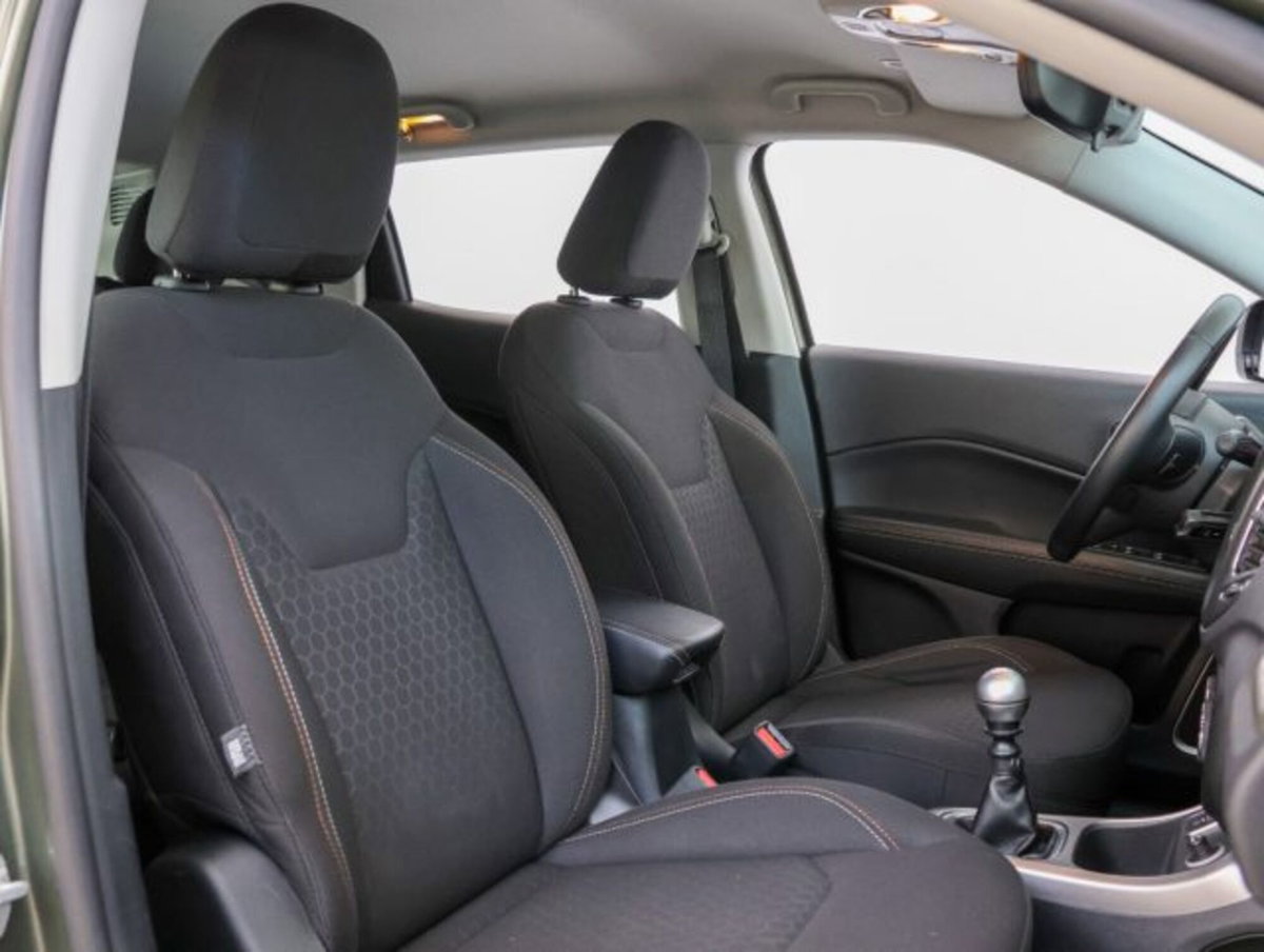 Jeep Compass 1.4 MultiAir 2WD Longitude (11)
