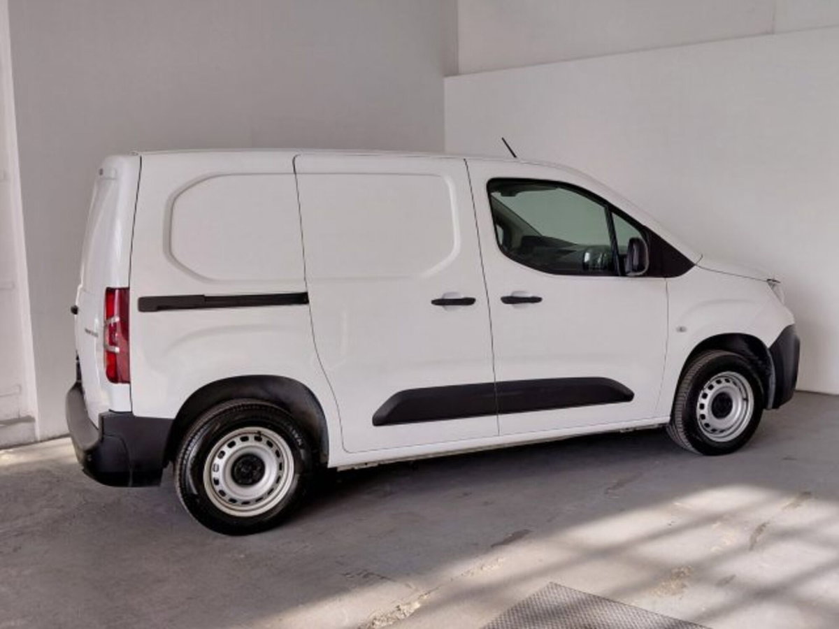 Peugeot Partner Furgone BlueHDi 100 PC Furgone Pro (9)