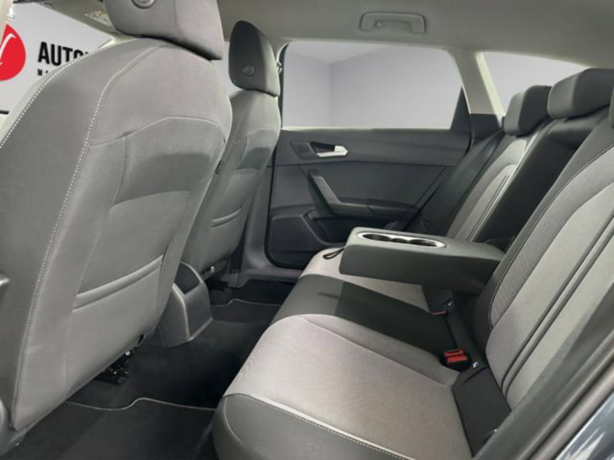 SEAT Leon ST Sportstourer 2.0 tdi Style 150cv dsg (12)