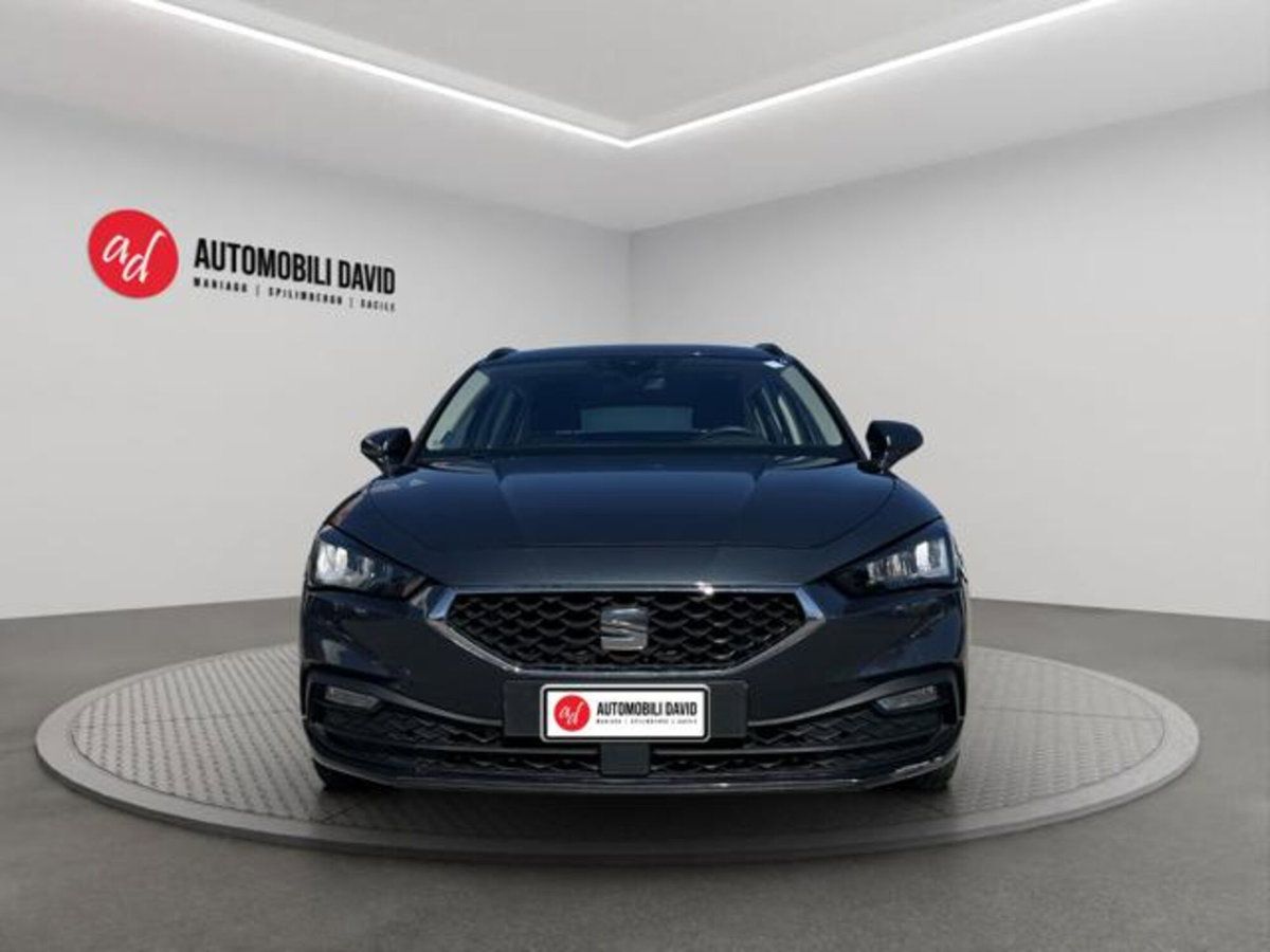 SEAT Leon ST Sportstourer 2.0 tdi Style 150cv dsg (5)
