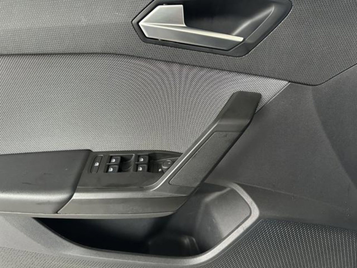 SEAT Leon ST Sportstourer 2.0 tdi Style 150cv dsg (9)