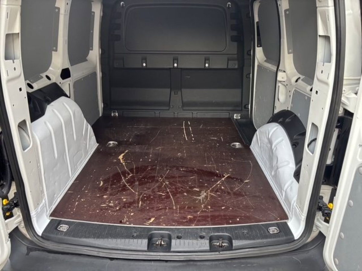 Volkswagen Veicoli Commerciali Caddy 2.0 TDI 102 CV Kombi Business (9)