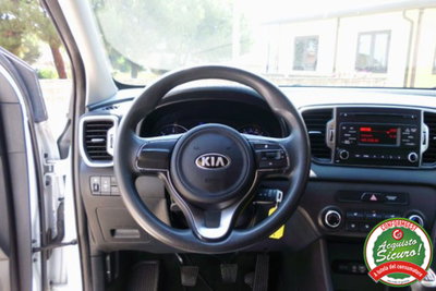 Kia Sportage 1.7 CRDI 2WD Cool (13)
