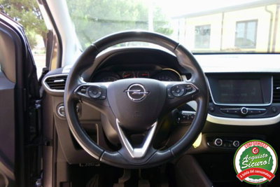 Opel Crossland 1.5 ECOTEC D 110 CV Start&Stop Design & Tech (13)