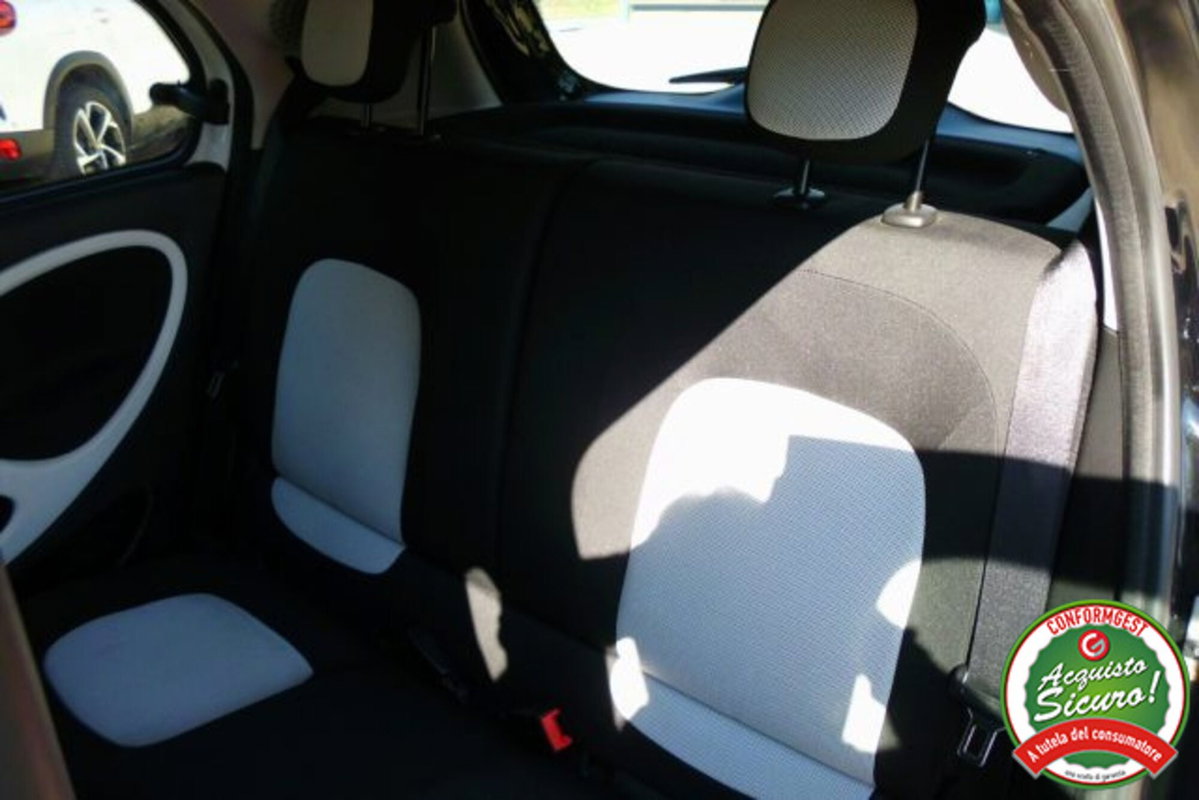 smart forfour forfour 70 1.0 Passion (12)