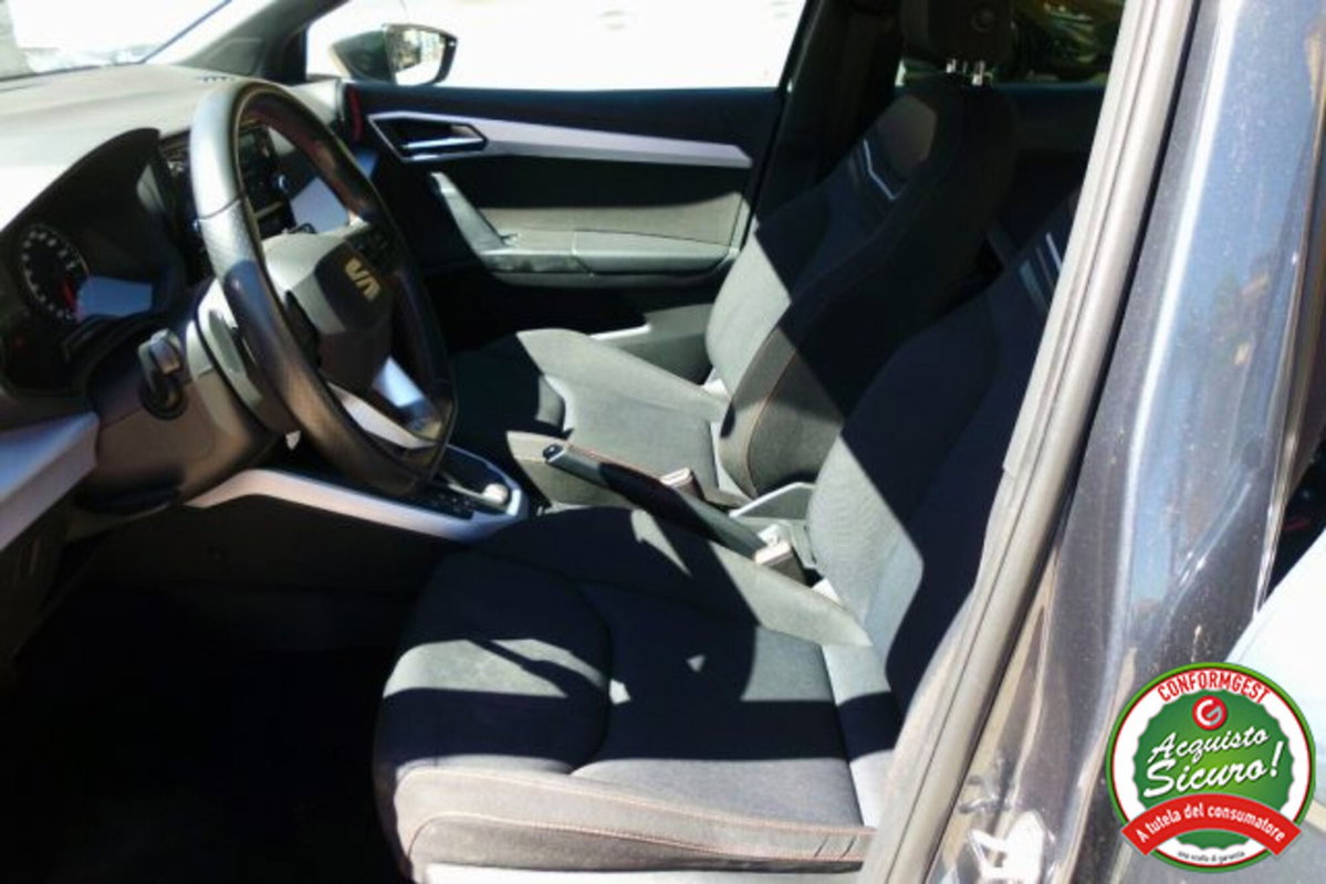 SEAT Arona 1.0 EcoTSI 110 CV DSG FR (9)