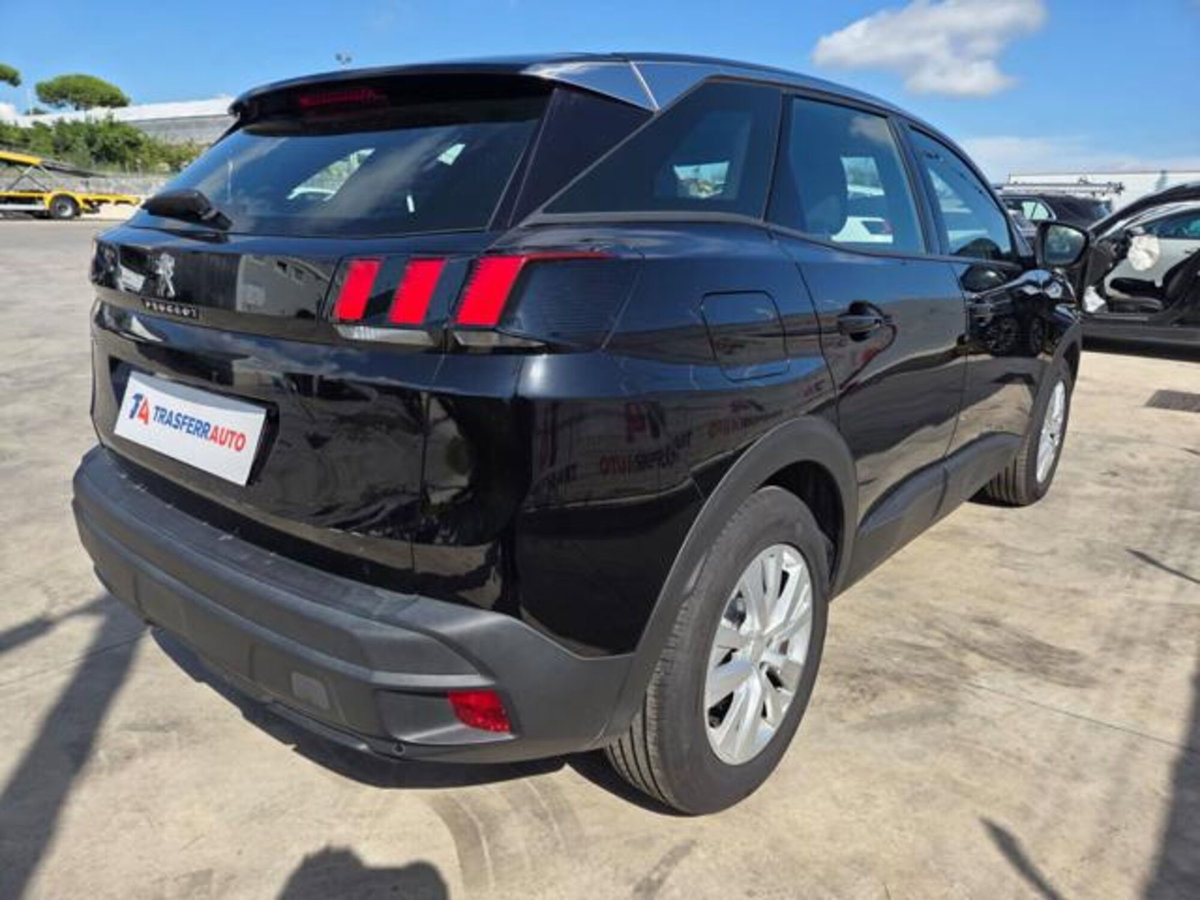 Peugeot 3008 BlueHDi 130 S&S EAT8 Active Pack (5)