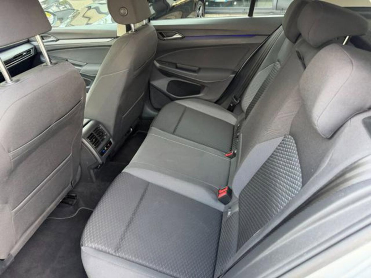 Volkswagen Golf 2.0 TDI 150 CV DSG SCR R-Line (8)