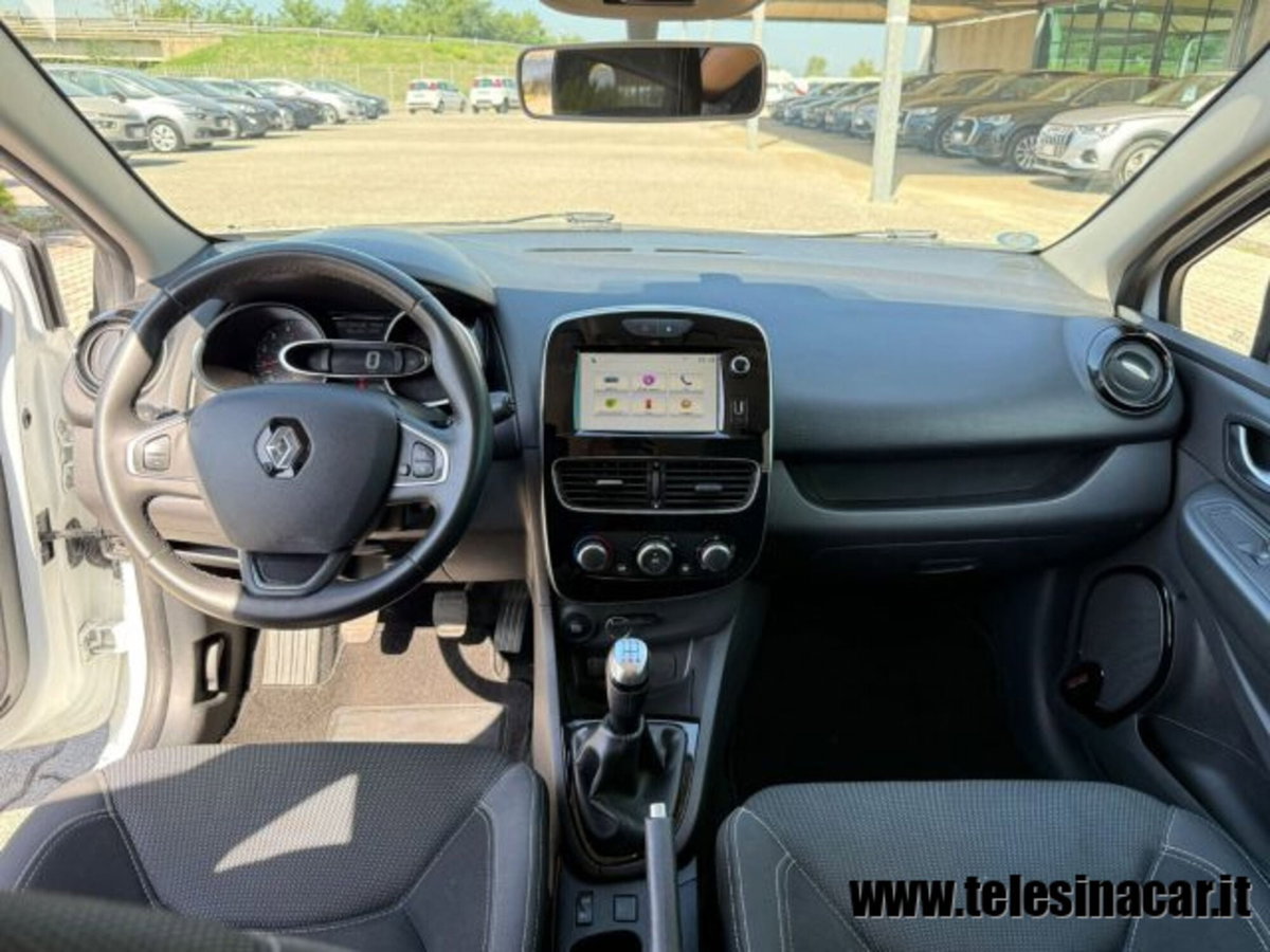 Renault Clio 1.5 dCi 90CV 5 porte Luxe (11)