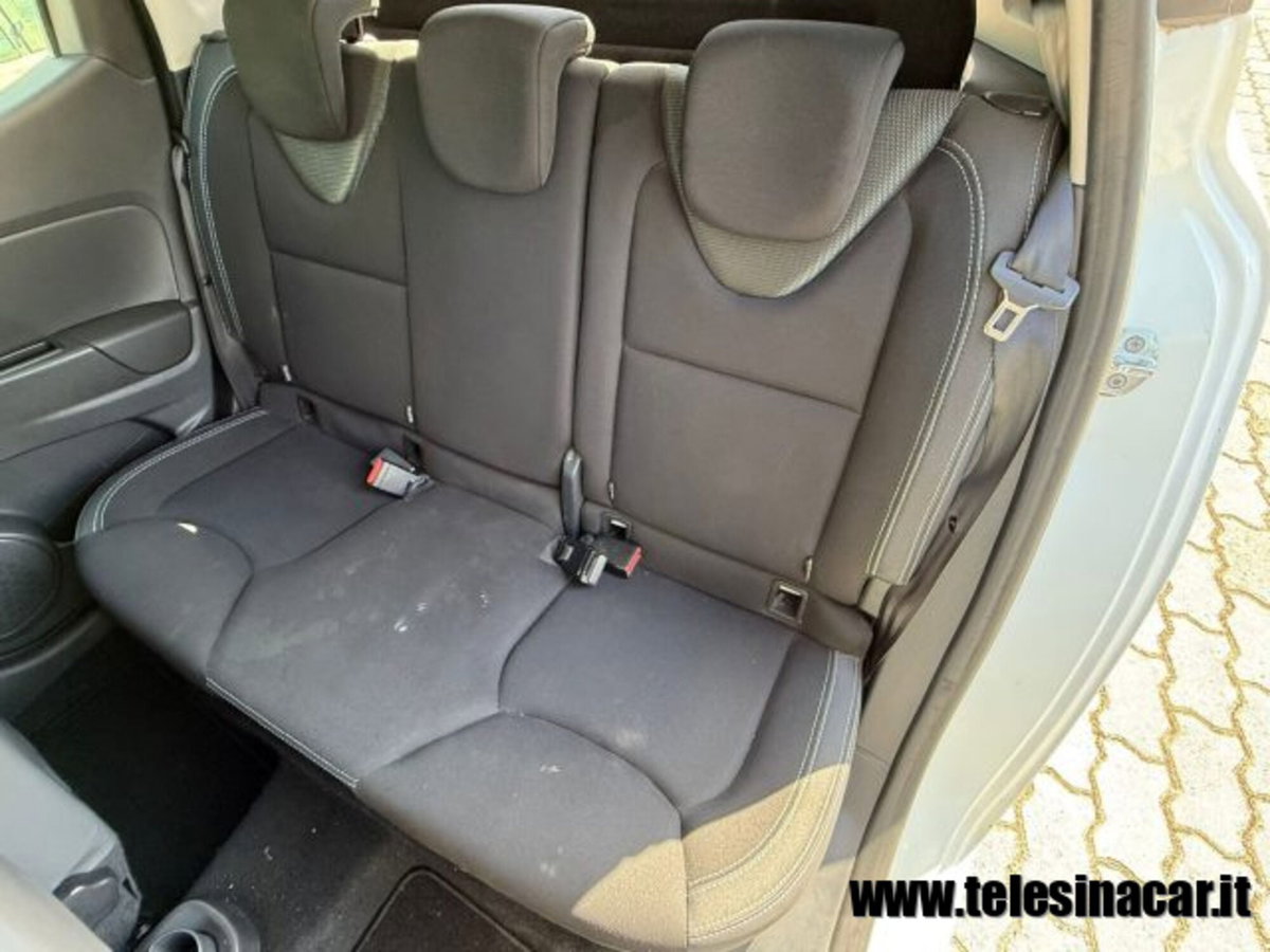 Renault Clio 1.5 dCi 90CV 5 porte Luxe (14)